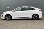 Hyundai IONIQ 1.6 GDI HEV 140pk Comfort Automaat | Xenon | Climate | Camera | Keyless | Navigatie | 15" Lichtmetaal | Parkeer Assistent