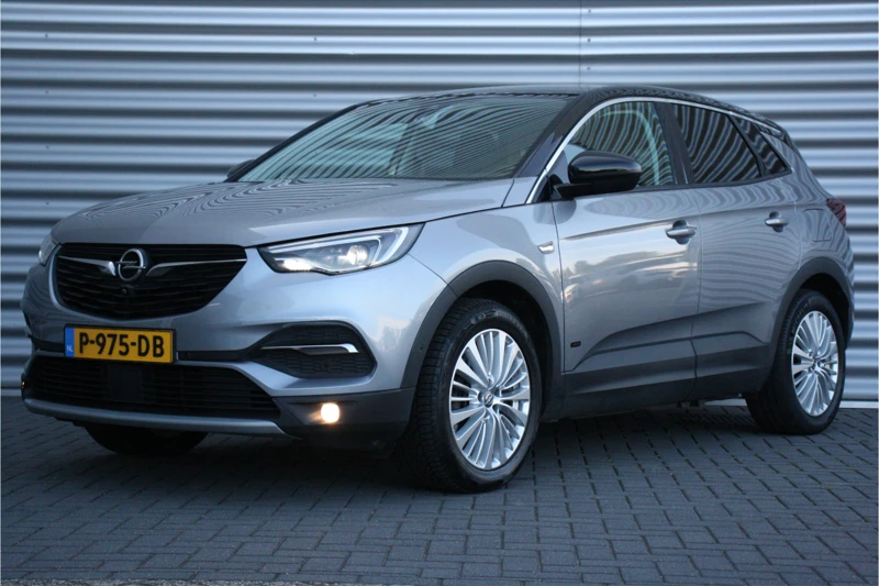 Opel Grandland X 1.6 TURBO 225PK HYBRID INNOVATION+ AUTOMAAT / NAVI / LEDER / CLIMA / FULL-LED / AGR / PDC / 18" LMV / CAMERA / KEYLESS / NIEUWST