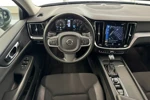 Volvo V60 T5 Momentum Pro | Verwarmbare voorruit | Carplay |