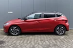 Hyundai i20 1.0 T-GDI 100pk Premium TT Automaat | LED | Climate | Camera | Keyless | Navigatie | Bose Sound | 16" Lichtmetaal | Winterpakket