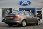 Ford Focus 1.6 TI-VCT FIRST EDITION | LEDER/STOF | ELEKT. STOELEN | CLIMA | STOELVERWARMING | VOORRUITVERWARMING | CRUISE | 17' LM. VELGEN