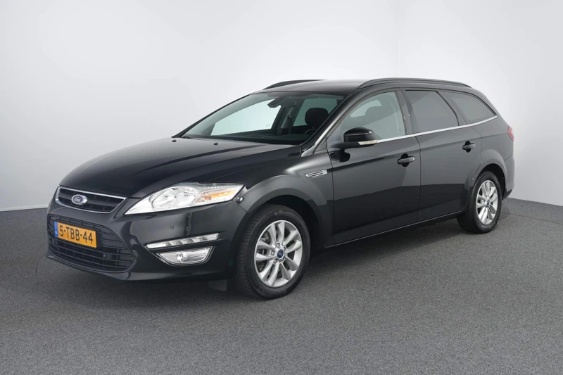 Ford Mondeo Wagon 1.6 Trend | Navigatie | Climate Control | Trekhaak | Cruise Control | Parkeerhulp V+A | Lichtm