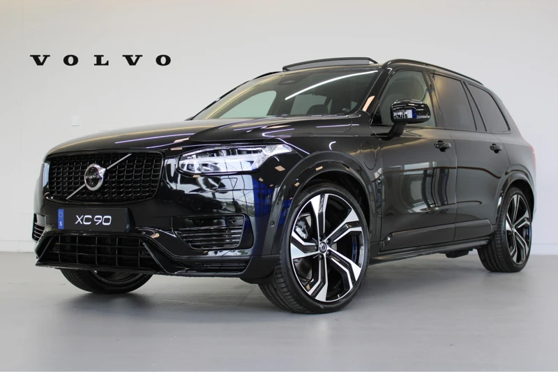 Volvo XC90 T8 455PK Ultimate Dark | Full Options! | Massage | Luchtvering | B&W Audio | Trekhaak | Gelam Glas