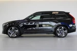 Volvo XC90 T8 455PK Ultimate Dark | Full Options! | Massage | Luchtvering | B&W Audio | Trekhaak | Gelam Glas