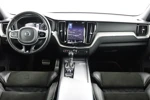 Volvo XC60 T5 R-Design | Adaptieve cruise control incl. BLIS | Stoelverwarming | High performance audio | Sport