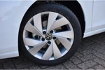 Volkswagen Golf 1.5 eTSI 115PK DSG-7 Life Edition | NAVIGATIE