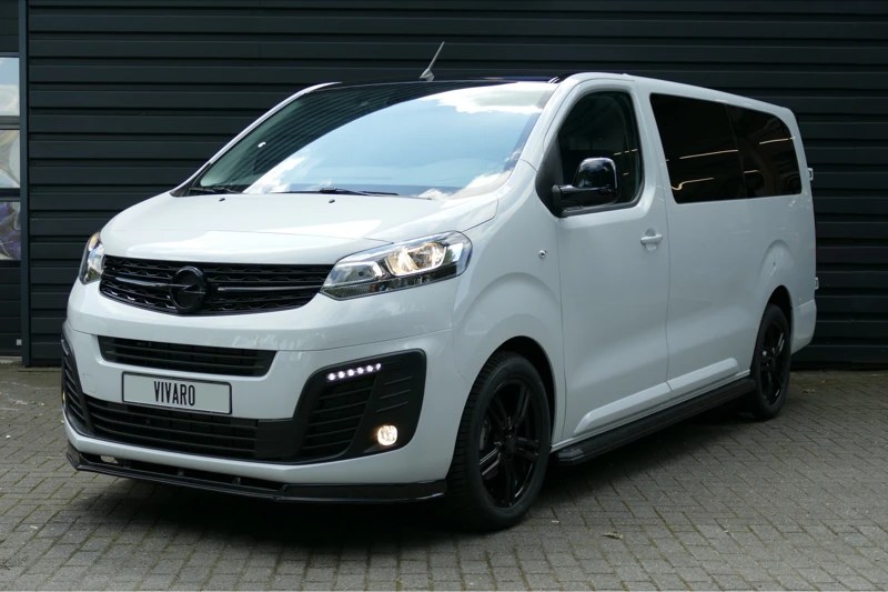 Opel Vivaro 2.0 TURBO 145PK L3H1 3-ZITS BLACK EDITION | € 5.960,- Voorraad Voordeel