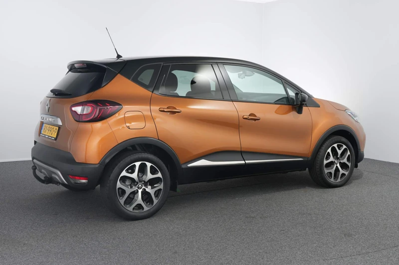 Renault Captur 0.9 TCE Intens | Navigatie | Trekhaak | Clima |