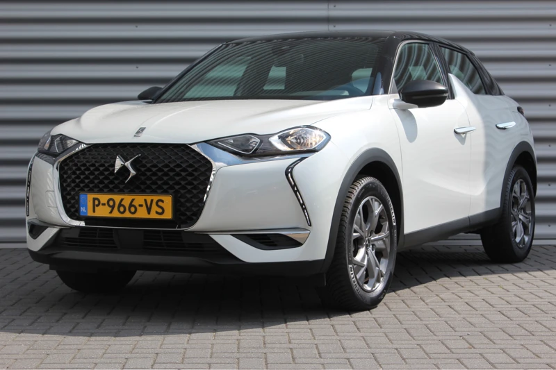 DS DS 3 Crossback 1.2 PURETECH 100PK MONTMARTRE / NAVI / CLIMA / LED / PDC / 17" LMV / PARELMOER / BLUETOOTH / CRUISECONTROL / 1E EIGENA