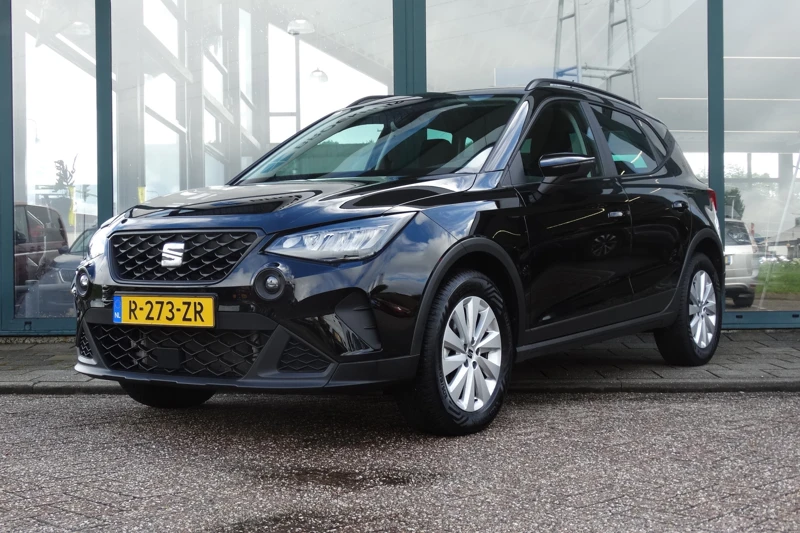 SEAT Arona 1.0 TSI 110 PK DSG Style Business Connect | Navigatie | Stoelverwarming voor | Cruise control | Climate Control