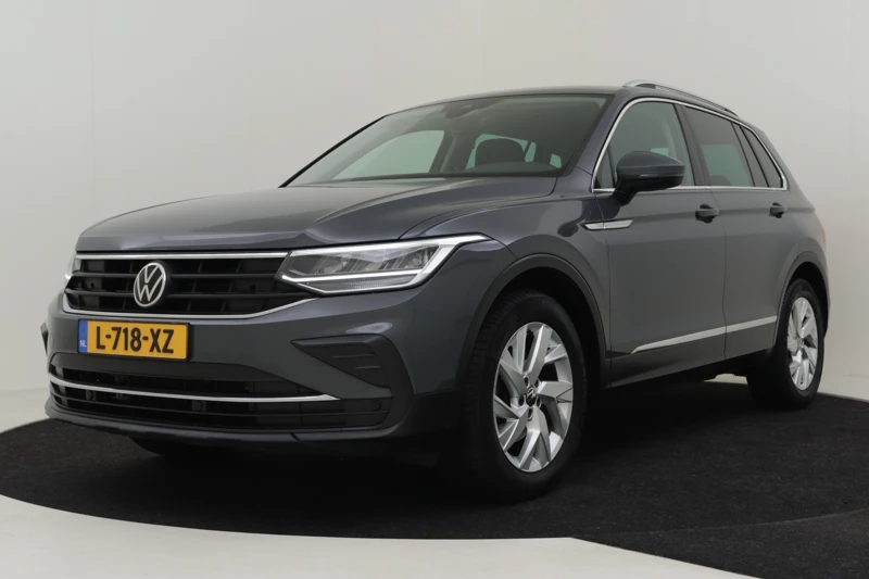 Volkswagen Tiguan Life Business 2.0 TDI 150pk DSG/Automaat | 100% Dealeronderhouden | Trekhaak Elektrisch uitklapbaar | Adaptive cruise control |