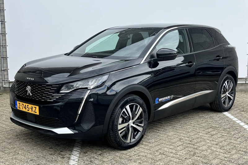 Peugeot 3008 1.6 HYbrid 180 Allure Pack Business