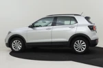 Volkswagen T-Cross 1.0 TSI 96PK Life | 1e Eigenaar | 100% Dealeronderhouden | Navigatie | Climate Control | Parkeersensoren V+A | Dodehoek Detectie