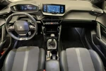 Peugeot 208 1.2 100PK GT | Camera | Leder/Stof | 17'' Lichtmetaal | Navigatie | Carplay | LED | Dode hoek | Park