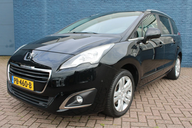 Peugeot 5008 1.2 PureTech 130pk Style 7p.