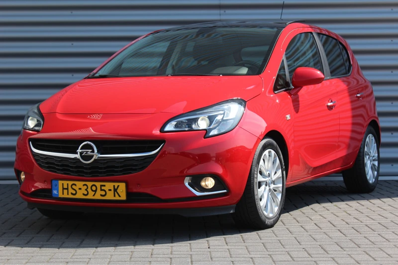 Opel Corsa 1.4 90PK 5-DRS COSMO+ AUTOMAAT / LEDER / XENON / CLIMA / LED / PDC / 17" LMV / CAMERA / PANO. DAK / UNIEK / WINTERPAKKET / INNOV