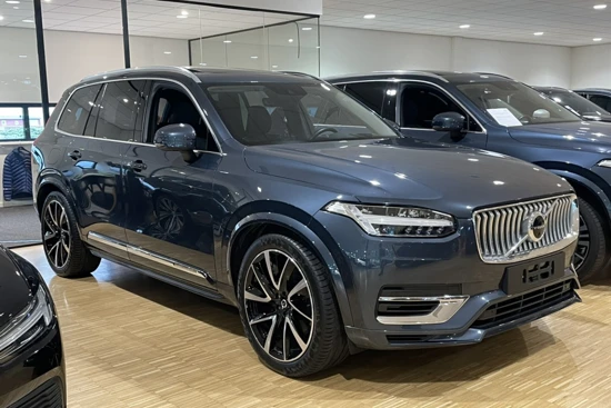 Volvo XC90 T8 AWD Recharge Inscription | Luchtvering | Trekhaak | 360° Camera | Harman Kardon | Head-Up Display | Stoelverwarming voor+acht