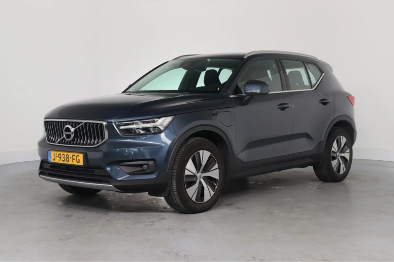 Volvo XC40 1.5 T5 Recharge Business Pro | Stoel-/stuurverwarming | Camera | Harman/Kardon | Navigatie | Climate Control | Parkeersensoren |