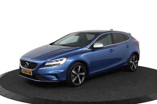 Volvo V40 T3 Aut-6 Polar + Sport Panoramadak | Parkeercamera | Stoelverwarming | Keyless | Harman & Kardon | Lederen interieur | 17'' lich