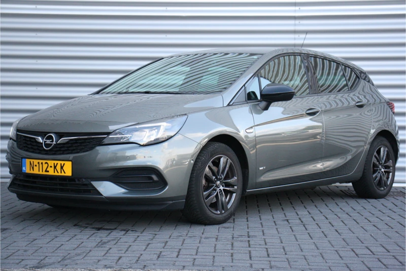 Opel Astra 1.2 TURBO 110PK DESIGN & TECH / NAVI / LEDER / CLIMA / LED / PDC / AGR / 16" LMV / CAMERA / BLUETOOTH / CRUISECONTROL / 1E EIGEN