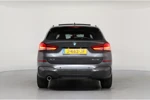 BMW X1 sDrive18i High Executive | M-Pakket | Open Dak | LED | Sportstoelen | Clima | Navi-Prof | Keyless | Camera | Stoelverwarming