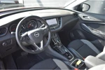 Opel Grandland X 1.6 Turbo Innovation 180pk Automaat | Afn. Trekhaak | 1600kg trekgewicht | Navigatie | Allseason | AGR Stoelen | Achteruitrijcam