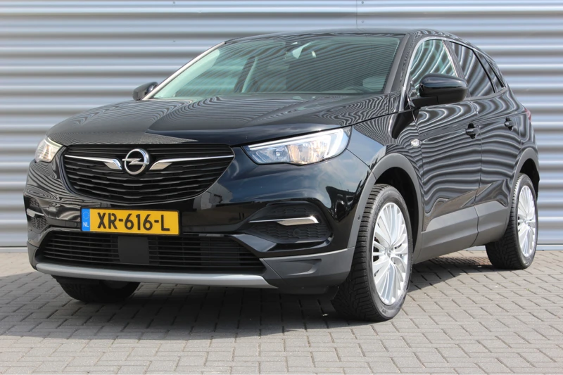 Opel Grandland X 1.2 TURBO 130PK INNOVATION+ / NAVI / LEDER / CLIMA / FULL-LED / PDC / AGR / 18" LMV / CAMERA / KEYLESS / TREKHAAK / BLUETOOTH /