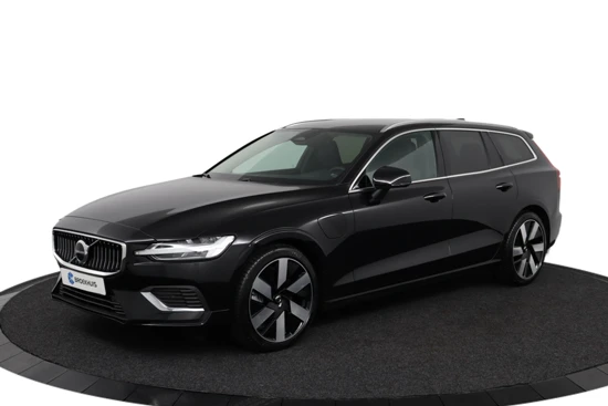 Volvo V60 T6 Recharge AWD Essential Edition | Lederen interieur | Adaptieve cruise control incl. BLIS | Stoel en Stuurverwarming |