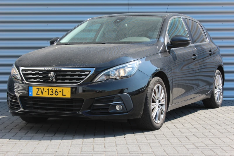 Peugeot 308 1.2 PURETECH 110PK ALLURE / NAVI / LEDER / CLIMA / FULL-LED / PDC / 16" LMV / CAMERA / PANO. DAK / BLUETOOTH / CRUISECONTROL / N