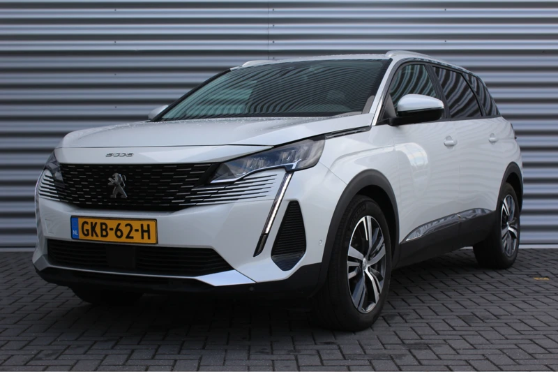 Peugeot 5008 1.2 PURETECH 130PK 7-ZITS ALLURE PACK AUTOMAAT / NAVI / CLIMA / PDC / 18" LMV / CAMERA / KEYLESS / FULL-LED / WINTERPAKKET / 1E