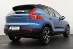 Volvo XC40 B4 R-Design | Visual Park Assist (incl. 360˚ view) | Adaptieve cruise control incl. BLIS | Stoel en Stuurverwarming |