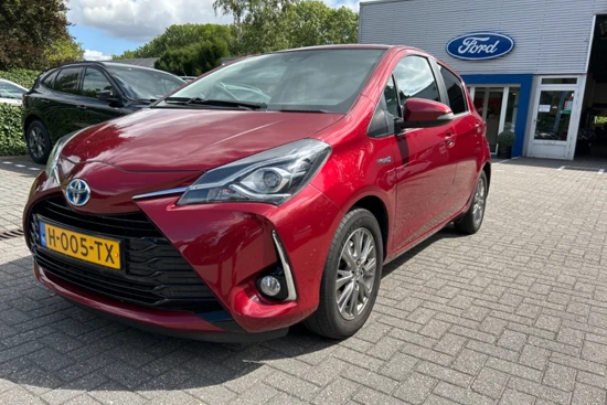 Toyota Yaris 1.5 Hybrid Dynamic AUTOMAAT I NL-AUTO! I CAMERA I NAVI I PARKEERSENSOREN I 15' LM. VELGEN I DEALER OH!