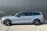 Volvo V60 B4 Plus Dark | Verwarmbare Stoelen | Trekhaak | Adaptieve Cruise Control | BLIS | Getint Glas | LED |