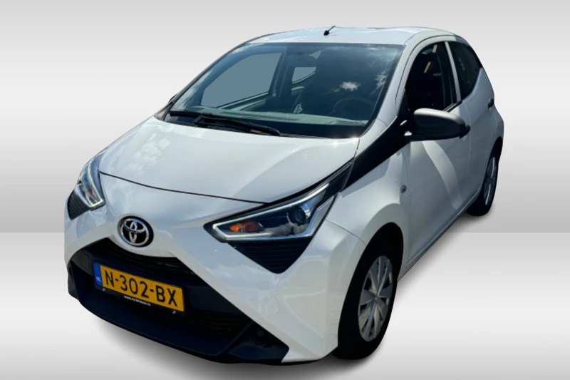 Toyota Aygo 1.0 72PK x-fun | Airco | 5 Deurs | Bluetooth | USB | Multifunctioneel stuur | 2021! |