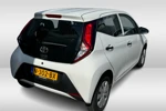 Toyota Aygo 1.0 72PK x-fun | Airco | 5 Deurs | Bluetooth | USB | Multifunctioneel stuur | 2021! |