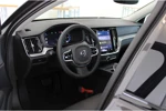 Volvo V60 B4 200PK Plus Dark | Trekhaak | Achterb Verw | BLIS | Elektr Stoelen + Memory | Camera