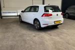 Volkswagen e-Golf 136 pk E-DITION | Navigatie | Cruise control adaptief | Parkeersensoren |