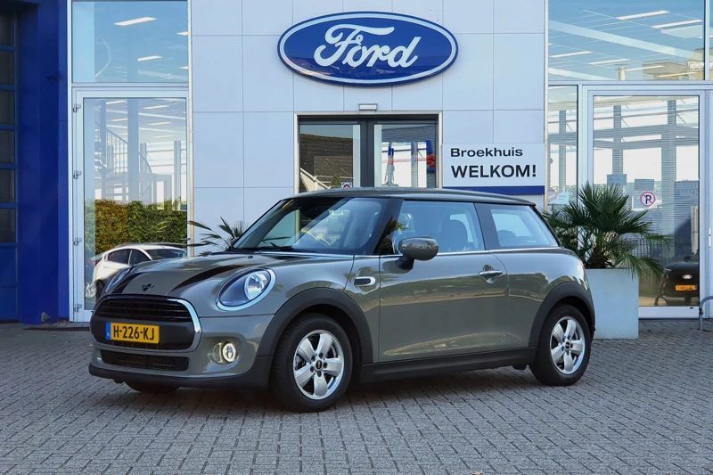 MINI Mini 1.5 One Salt | 1e eigenaar | Airco | Navigatie | Stoelverwarming | Cruise Control | Parkeersensoren