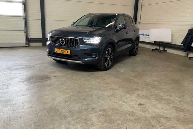 Volvo XC40 1.5 T5 Recharge Inscription | Stoelverwarming | Harman&Kardon | Elek. Trekhaak | Camera