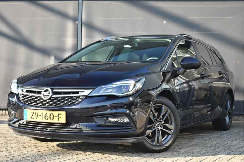 Opel Astra Sports Tourer 1.0 Turbo 120 Jaar Edition+ | Afn. Trekhaak | Navigatie | Achteruitrijcamera | Climate Control | Parkeersensoren |