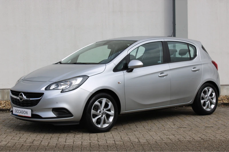 Opel Corsa 1.4 16v 90pk Online Edition AUTOMAAT