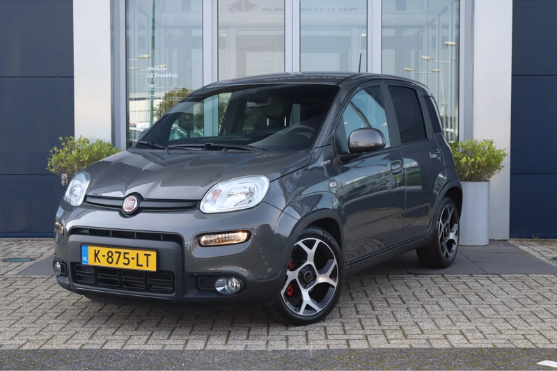 Fiat Panda 1.0 Hybrid 70PK Sport Launch Edition | Sensoren achter | Carplay | Climate control | Getint glas