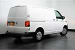 Volkswagen Transporter 2.0 TDI L1H1 110PK Comfortline | NAVI BY APP | TREKHAAK | AIRCO | ALCANTARA