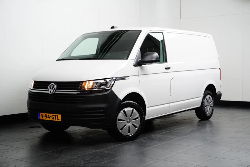 Volkswagen Transporter 2.0 TDI L1H1 110PK Comfortline | NAVI BY APP | TREKHAAK | AIRCO | ALCANTARA