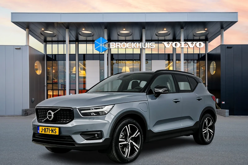 Volvo XC40 T5 Recharge R-Design | Leder/Nubuck| Elektr. verst. stoelen | Harman Kardon | Trekhaak | Stoel- stuurverwarming | Full LED