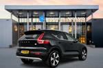 Volvo XC40 T4 Recharge Core | 19'' All-Season | Stoel-Stuurverwarming | Getint glas