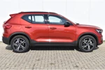 Volvo XC40 B4 Plus Dark #FusionRed #Trekhaak #Reservewiel #2.495KM!!