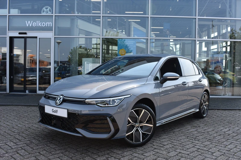 Volkswagen Golf 1.5 eTSI 116 7DSG R-Line Edition