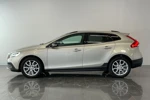 Volvo V40 Cross Country T3 Polar+ Luxury | Panoramadak | BLIS | Cruise Adaptief | Park Assist Pilot | DAB | Camera | Verwarmbare voorruit