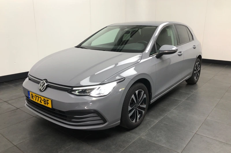 Volkswagen Golf 1.0 TSI Life Business | Adaptive | Navi | LED | Parkeerhulp v+a | 16"LMV | Komt binnenkort binnen!